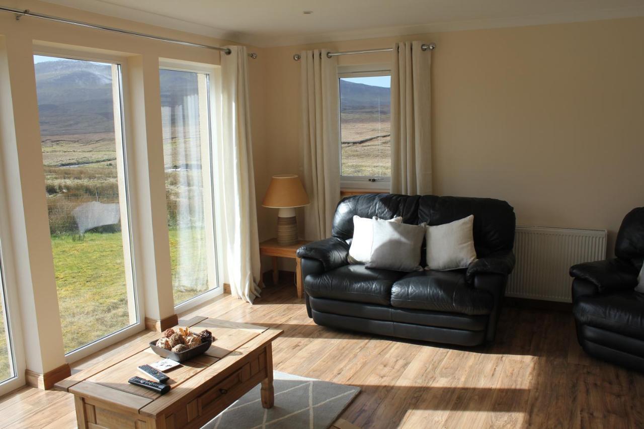 Trotternish Ridge View Staffin Exterior foto